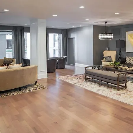 Modern Apartment At Crystal City Arlington Exterior foto