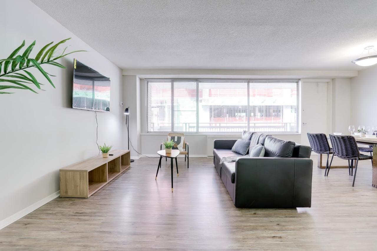 Modern At Crystal
